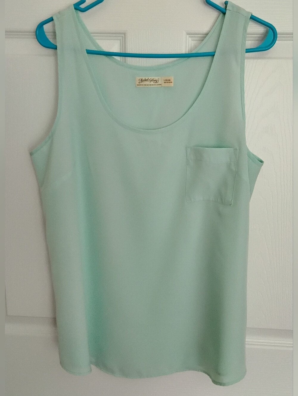 Faded Glory Mint Green Sheer Sleeveless Pocket Camisole